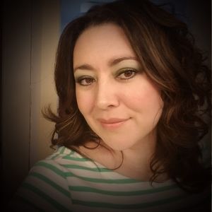 Meet your Posher, Roxanne